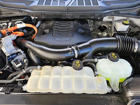 Used 2022 Ford F150 Limited image 19