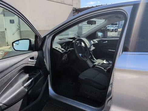 Used 2015 Ford Escape SE FWD image 6