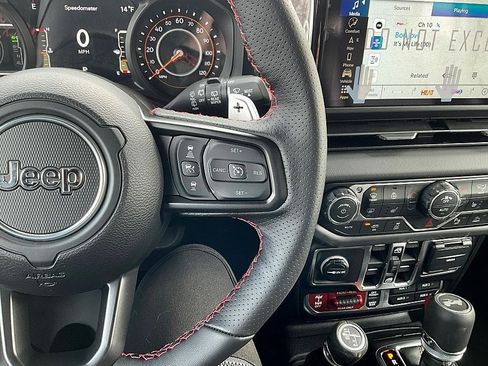 New 2026 Jeep Wrangler Unlimited Rubicon 392 image 20