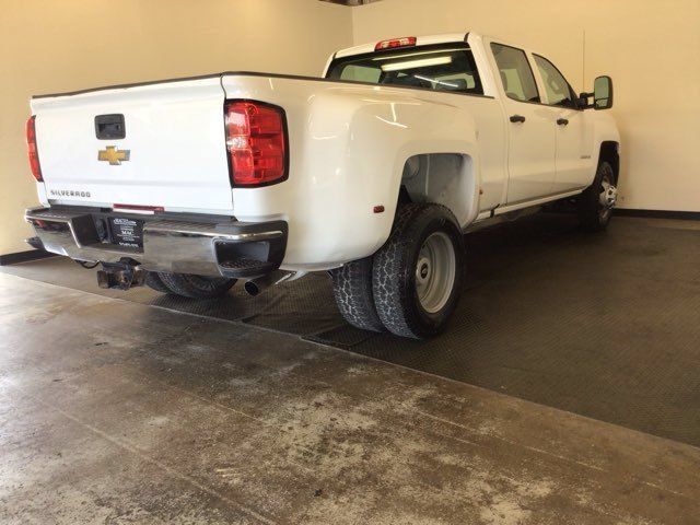 Used 2018 Chevrolet Silverado 3500 W/T AWD/4WD image 4