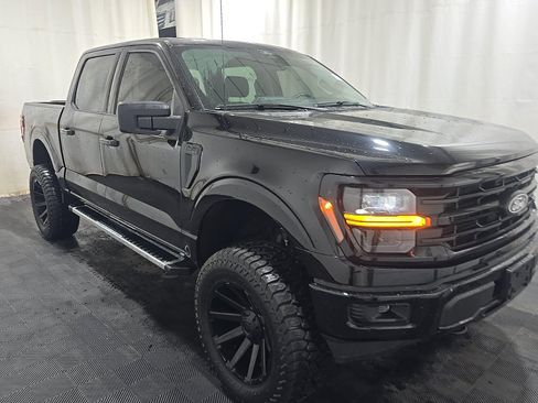 Used 2025 Ford F150 XLT w/ Equipment Group 301A Standard AWD/4WD image 3