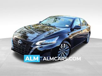 Used 2025 Nissan Altima 2.5 SV video 1