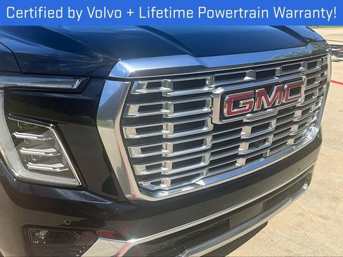 Used 2025 GMC Yukon XL Denali AWD/4WD image 38