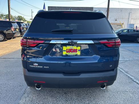 Used 2023 Chevrolet Traverse LT AWD/4WD image 6
