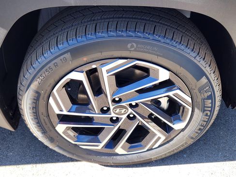 New 2026 Hyundai Tucson Limited AWD/4WD image 17