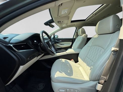 Used 2023 Buick Enclave Avenir w/ Avenir Technology Package AWD/4WD image 20