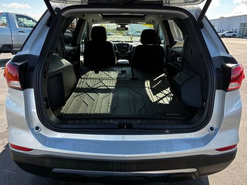 Used 2022 Chevrolet Equinox LT AWD/4WD image 35