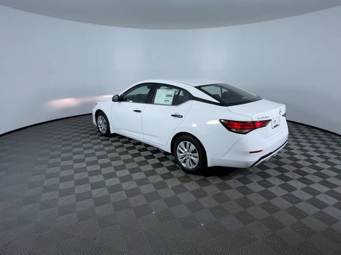 Certified 2025 Nissan Sentra S FWD image 7