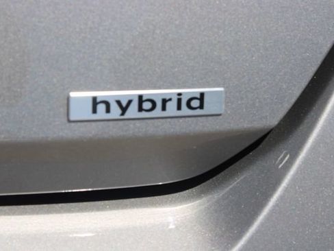 Used 2024 Hyundai Elantra Limited FWD image 6