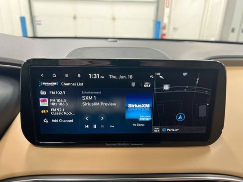 Used 2023 Hyundai Santa Fe Calligraphy w/ Cargo Package FWD image 14