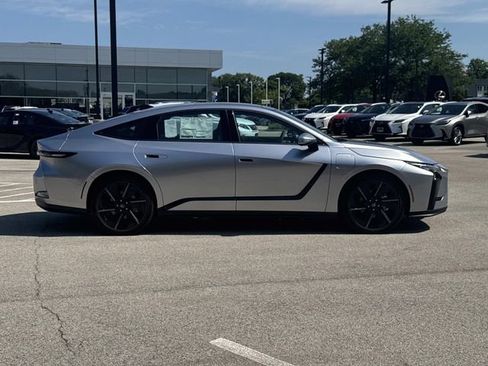 New 2026 Lexus ES 500e AWD/4WD image 4