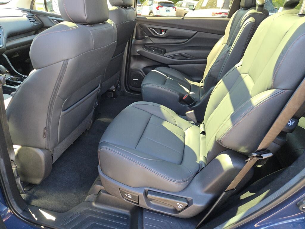 Used 2025 Subaru Ascent Bronze Edition w/ Popular Package #2 AWD/4WD image 21