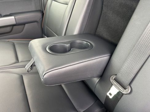 New 2026 Ford F250 Lariat w/ Black Appearance Package image 39