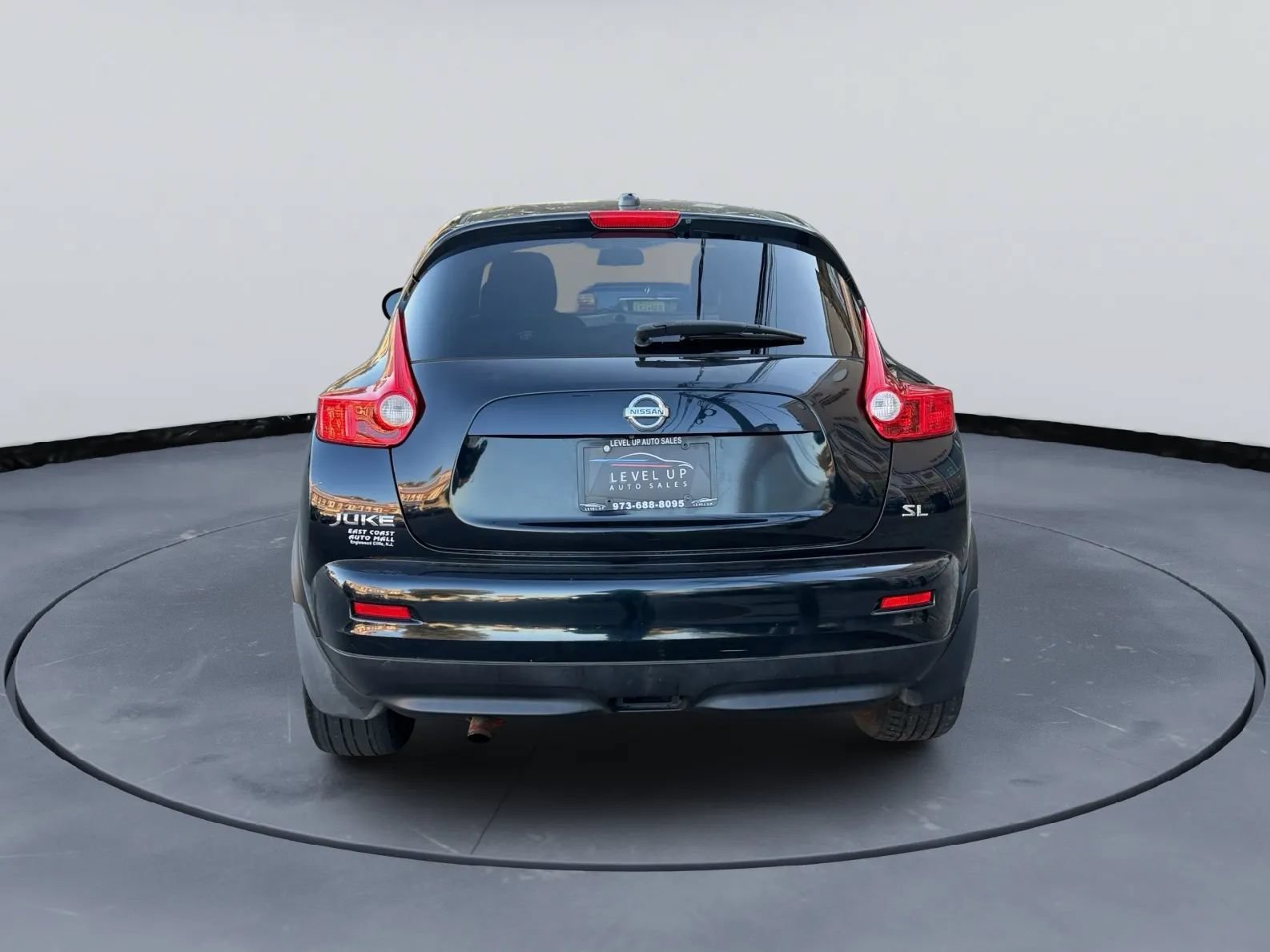 Used 2011 Nissan Juke SL FWD image 6