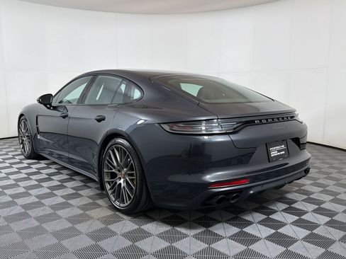Certified 2022 Porsche Panamera 4 Platinum Edition AWD/4WD image 3