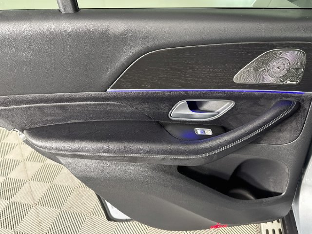 Used 2023 Mercedes-Benz GLE 350 w/ Premium Package image 22