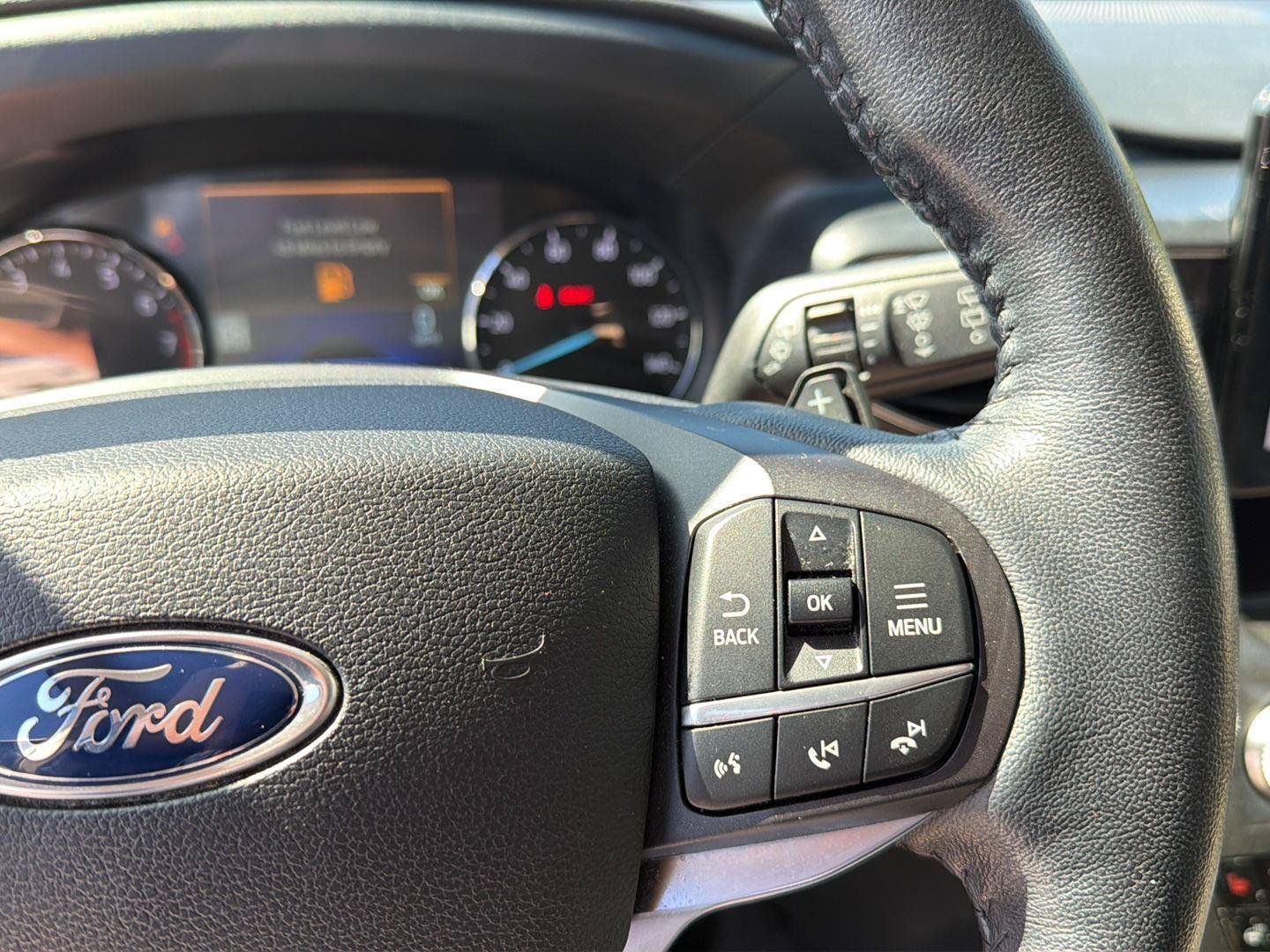 Used 2020 Ford Explorer Limited RWD image 23