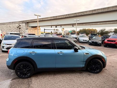 Used 2017 MINI Cooper Clubman image 4