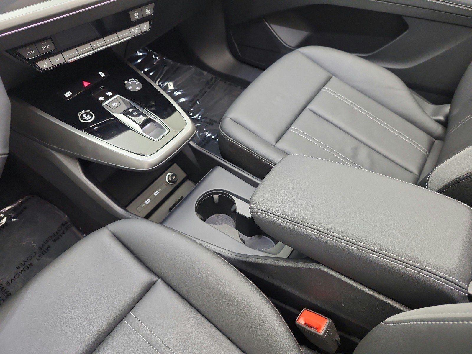 Used 2024 Audi Q4 e-tron Premium Plus AWD/4WD image 11