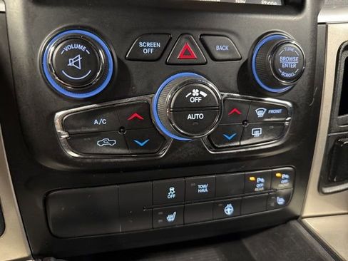 Used 2015 RAM 1500 Big Horn AWD/4WD image 18