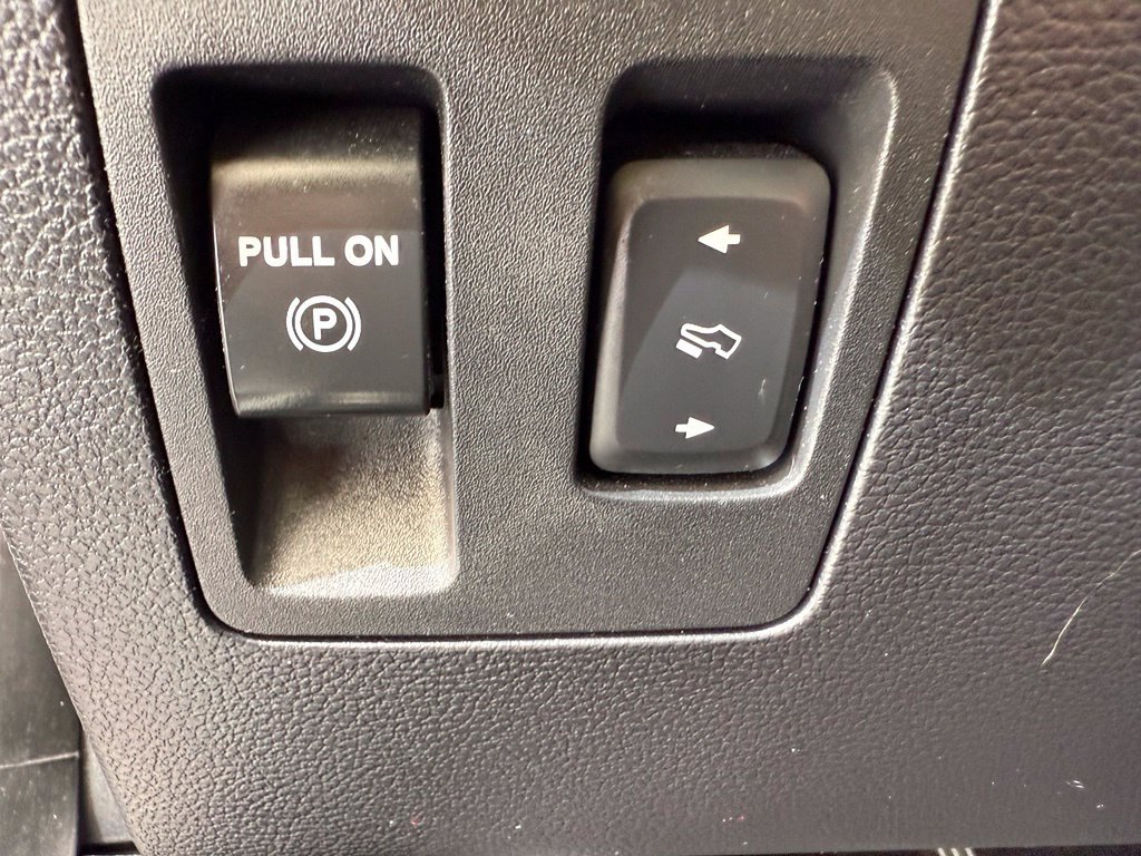 Used 2019 Ford Expedition Platinum RWD image 34