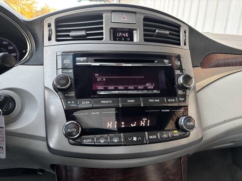 Used 2012 Toyota Avalon image 15