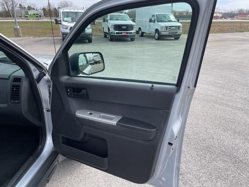 Used 2012 Ford Escape XLT image 37