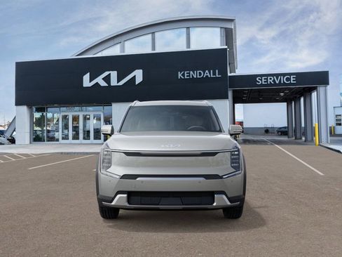 New 2026 Kia EV9 Wind image 2