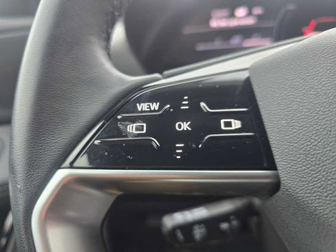 Used 2025 Audi Q6 e-tron Premium w/ Convenience Package image 34