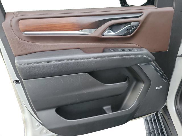 Used 2022 GMC Yukon XL Denali RWD image 11