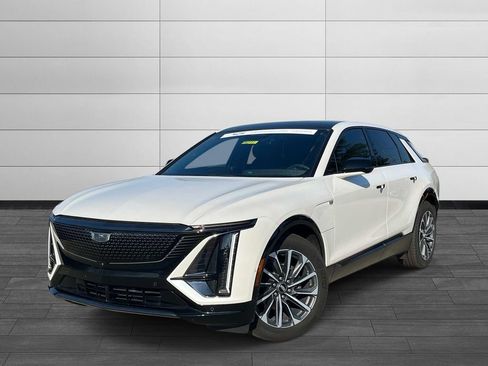 Used 2024 Cadillac Lyriq Sport AWD/4WD image 1