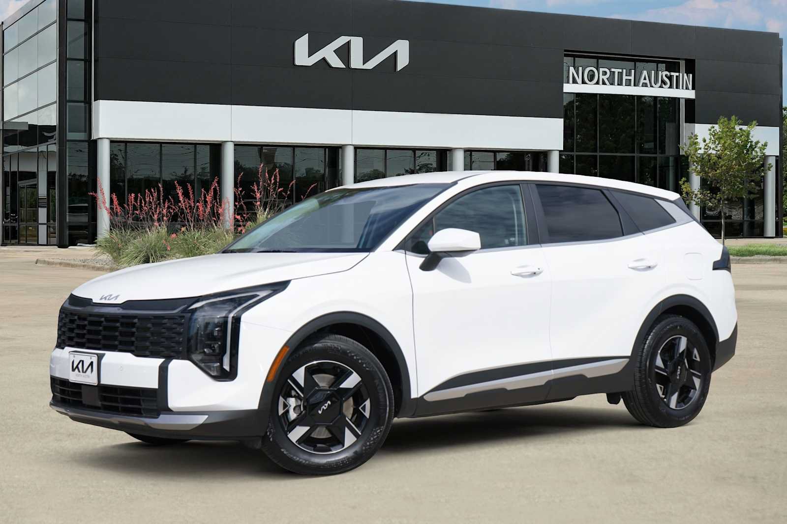 Certified 2026 Kia Sportage LX FWD image 1