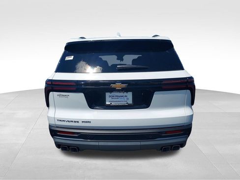New 2026 Chevrolet Traverse LT AWD/4WD image 4