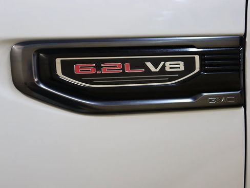 Used 2019 GMC Sierra 1500 AT4 w/ AT4 Premium Package AWD/4WD image 18