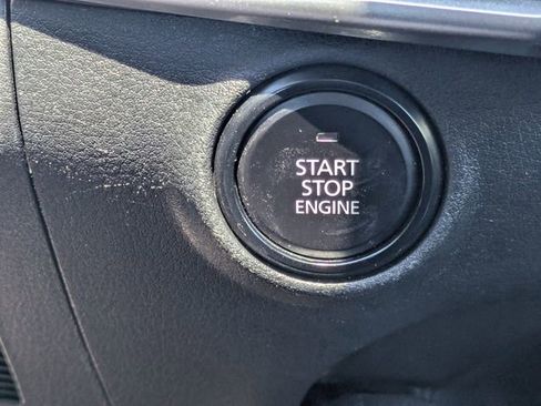 Used 2024 MAZDA MAZDA3 s FWD image 26