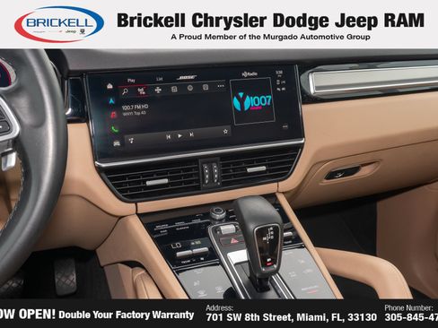Used 2022 Porsche Cayenne Platinum Edition AWD/4WD image 33