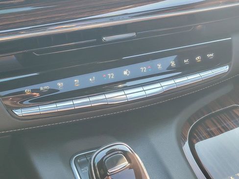 Certified 2023 Cadillac Escalade Premium Luxury w/ LPO, Radiant Package image 16