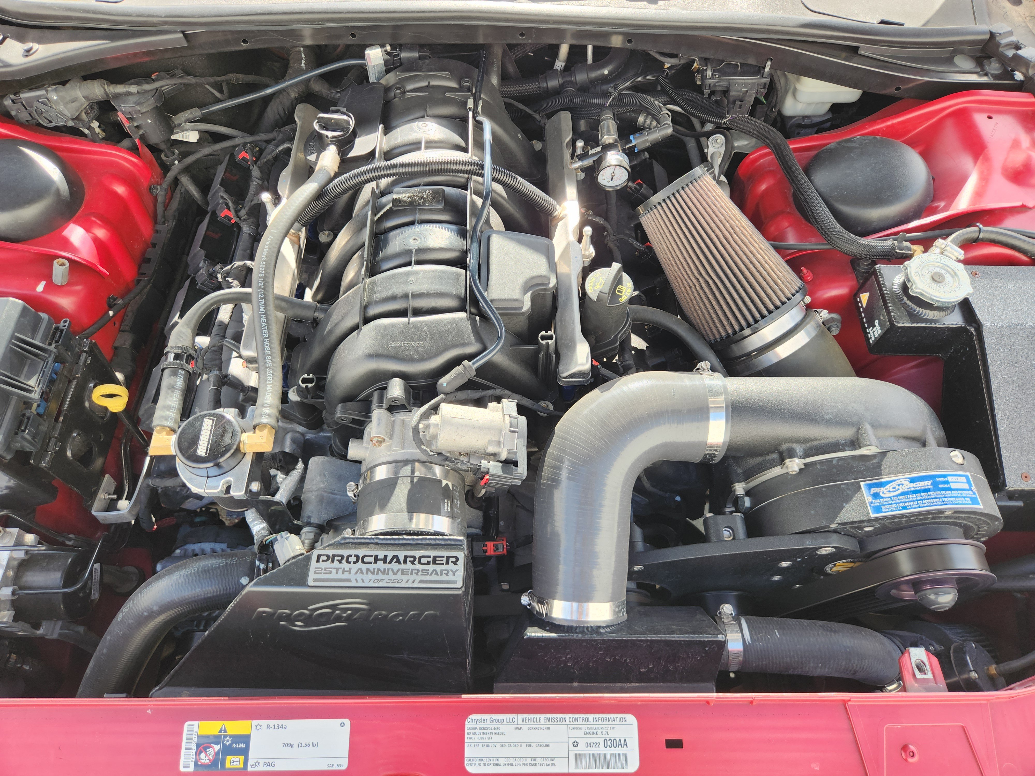 Used 2013 Dodge Challenger R/T RWD image 31
