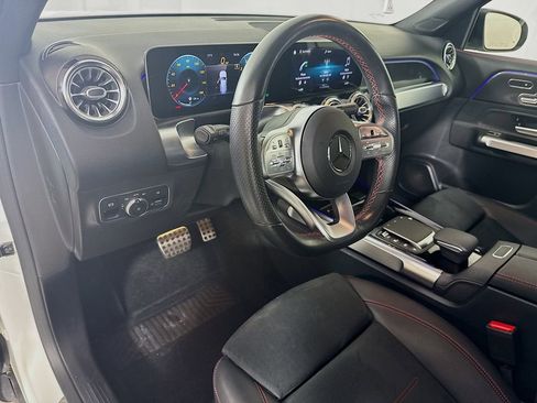 Used 2021 Mercedes-Benz GLB 250 image 9