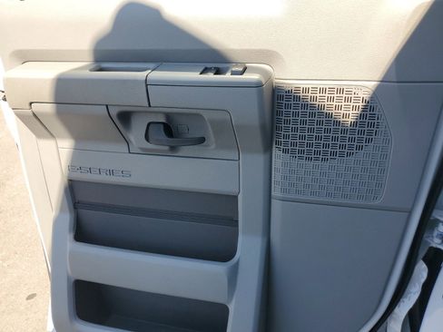 Used 2023 Ford E-350 and Econoline 350 Super Duty w/ Driver's Safety Package image 26