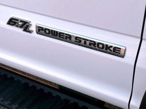 Used 2020 Ford F550 4x4 Regular Cab Super Duty image 8