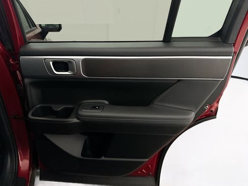 Used 2025 Hyundai Santa Fe SEL image 32