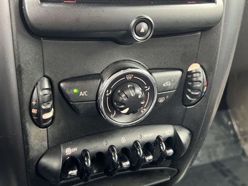 Used 2013 MINI Cooper Countryman S image 18