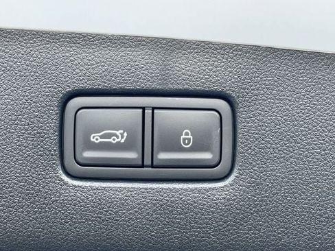 New 2026 Genesis GV70 3.5T Sport Advanced AWD/4WD image 16