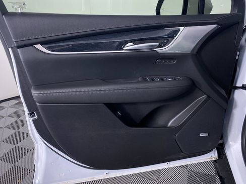 New 2025 Cadillac XT5 Premium Luxury w/ Technology Package image 13