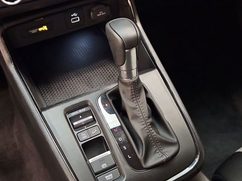 Certified 2023 Honda CR-V LX image 7