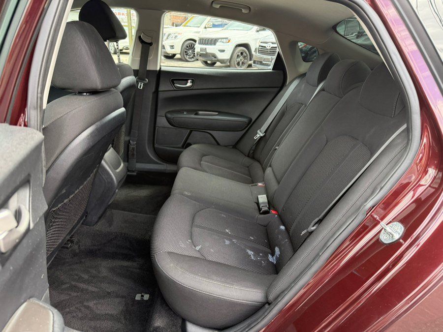 Used 2020 Kia Optima LX FWD image 9