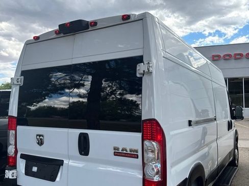 Used 2022 RAM ProMaster 2500 FWD image 4