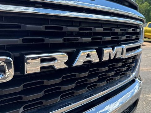 Used 2022 RAM 1500 Big Horn AWD/4WD image 47