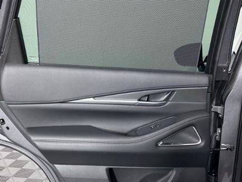 Certified 2025 INFINITI QX60 Luxe image 21